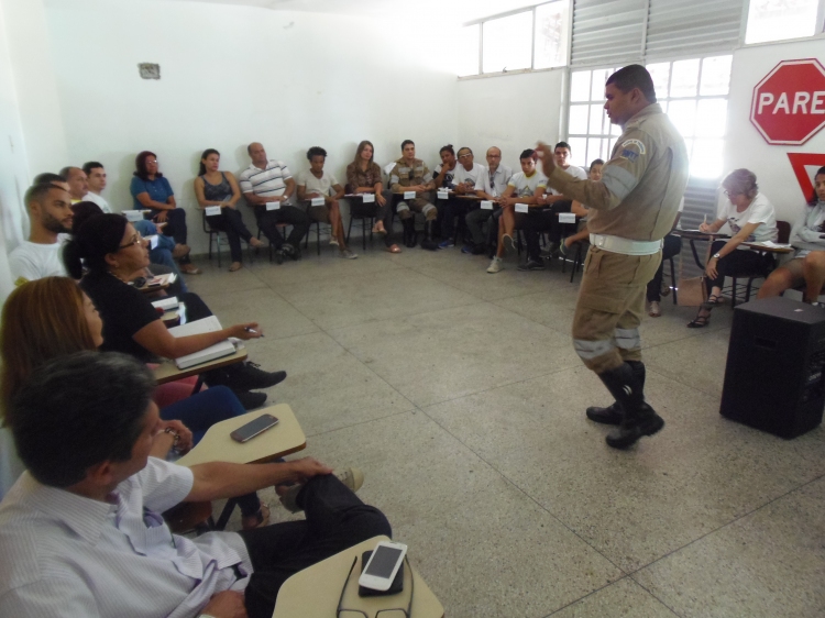 Servidores da SMTT participam de circuito de palestras sobre trânsito - SMTT Aracaju